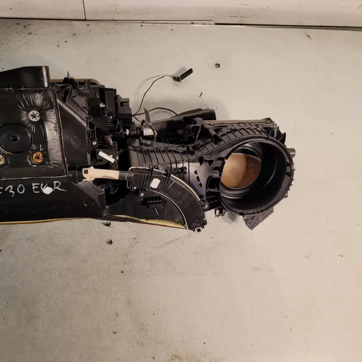 BMW 3 F30 F35 F31 (2012 - 2018) 9296822 Комплект системы вентиляции салона — фото 11