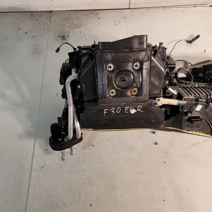 BMW 3 F30 F35 F31 (2012 - 2018) 9296822 Комплект системы вентиляции салона — фото 15