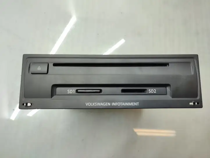 Volkswagen Golf VII (2013 - 2019) 5G0035858 Магнитола / мультимедийная система — фото 1