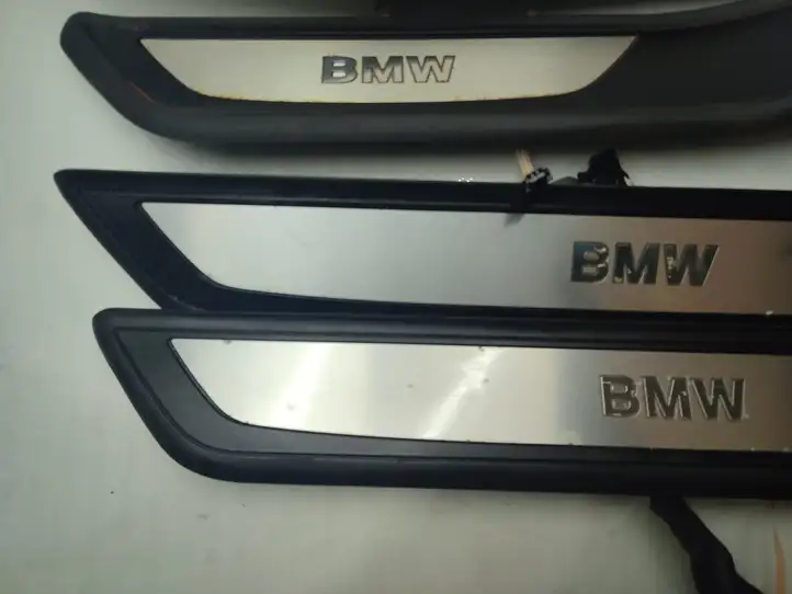 BMW 7 F01 (2008 - 2016) 7181012 Внутренняя обшивка порога (комплект) — фото 7