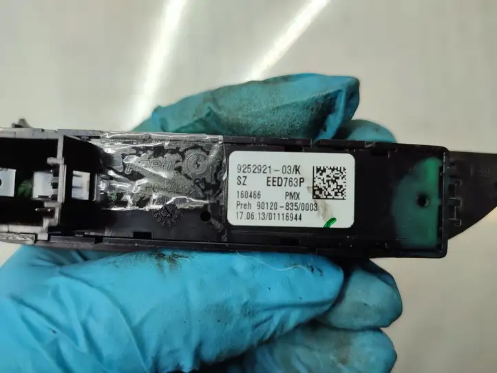 BMW 3 F30 F35 F31 (2012 - 2018) 9252921 Кнопка парктроника — фото 5