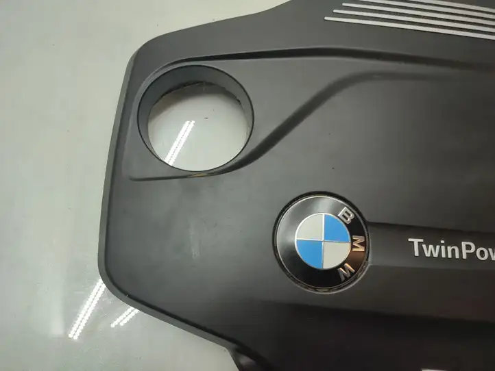 BMW M4 F82 F83 (2014 - 2020) 8514202 Крышка двигателя декоративная — фото 4