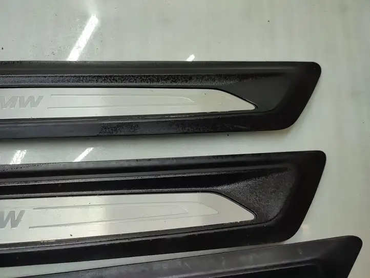 BMW 3 F30 F35 F31 (2012 - 2018) 7289225 Внутренняя обшивка порога (комплект) — фото 4