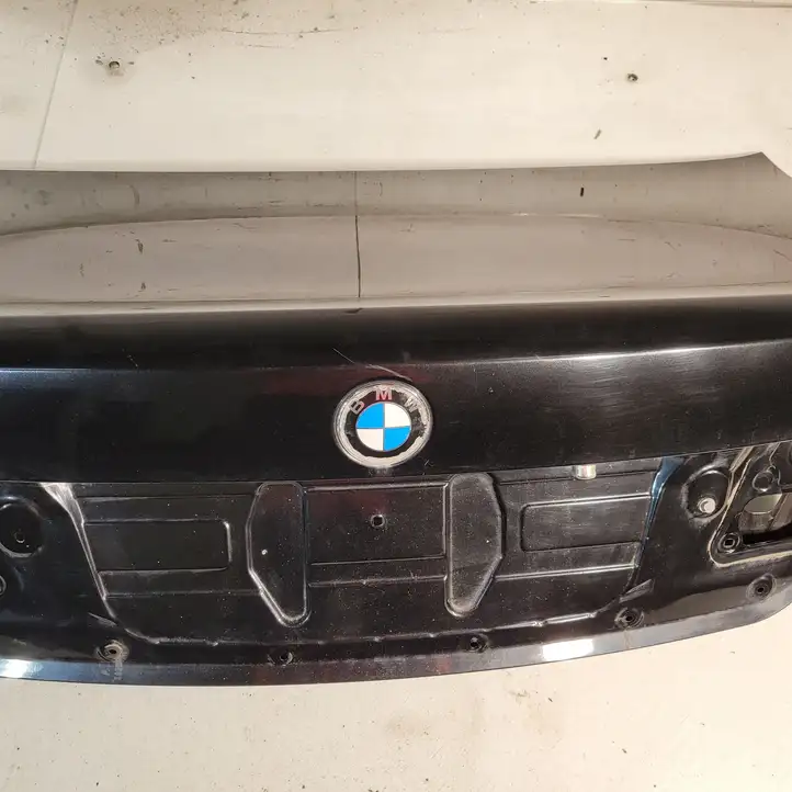 BMW 7 F01 (2008 - 2016) Крышка багажника — фото 11