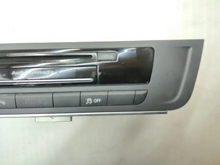 Audi A6 C7 (2011 - 2014) 4G0035670G Магнитола / мультимедийная система — фото 3