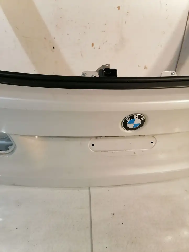 BMW 3 F30 F35 F31 (2012 - 2018) Крышка багажника — фото 4