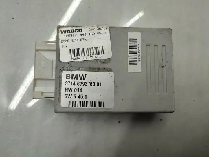 BMW X5 E70 (2006 - 2013) 6793163 Блок управления пневмоподвеской — фото 1