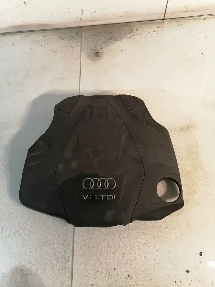 Audi A6 C7 (2011 - 2014) 059103925CB Крышка двигателя декоративная — фото 1