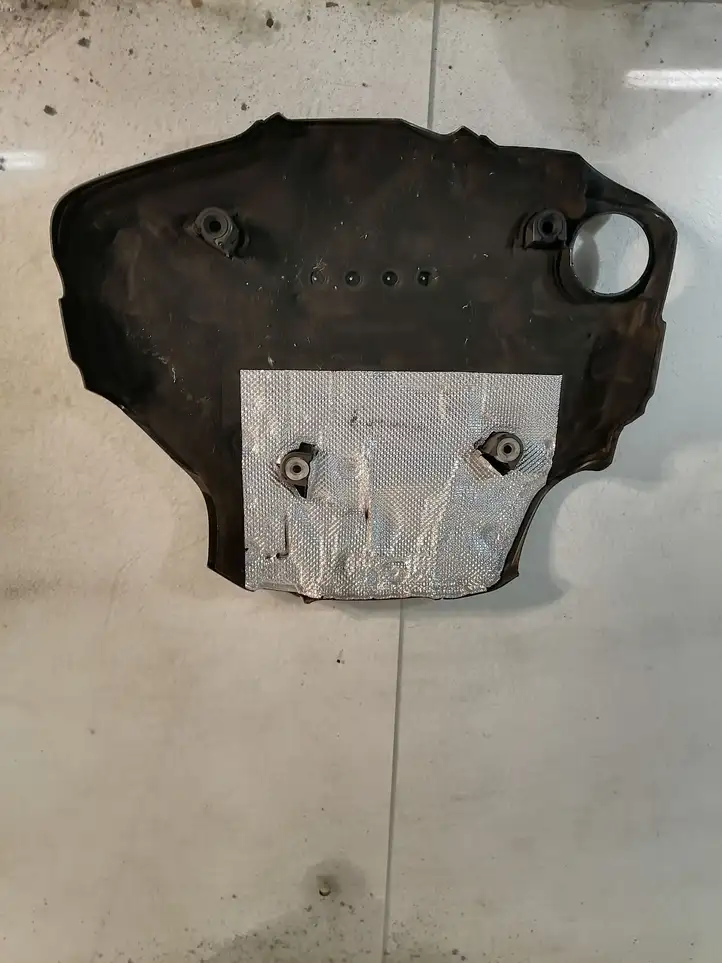 Audi A6 C7 (2011 - 2014) 059103925CB Крышка двигателя декоративная — фото 3