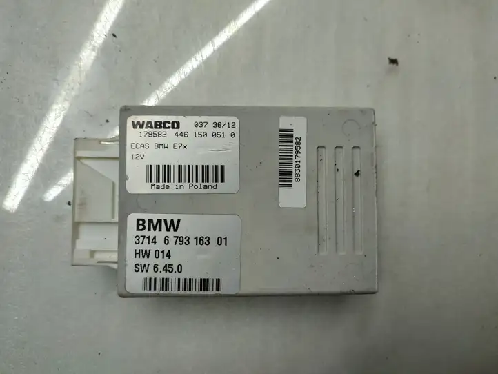 BMW X5 E70 (2006 - 2013) 6793163 Блок управления пневмоподвеской — фото 1