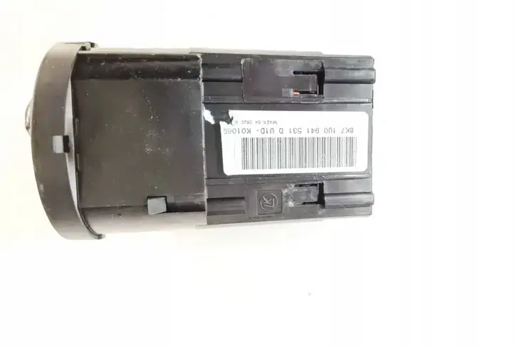 Skoda Superb B5 (3U) (2001 - 2008) 1U0941531D Включатель фонарей — фото 2