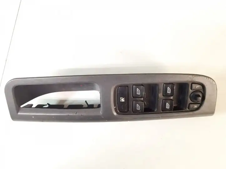 Volvo V50 (2004 - 2008) 30773427 Кнопка стеклоподъемников — фото 3