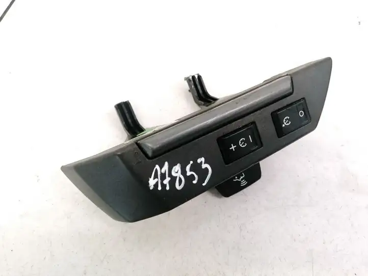 Land Rover Range Rover Sport L320 (2005 - 2009) XPD500601WVH Кнопки на рулевом колесе — фото 1