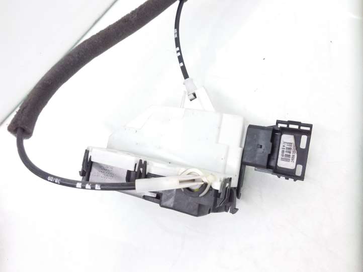 Citroen Berlingo (2008 - 2012)  828414 Замок раздвижной двери