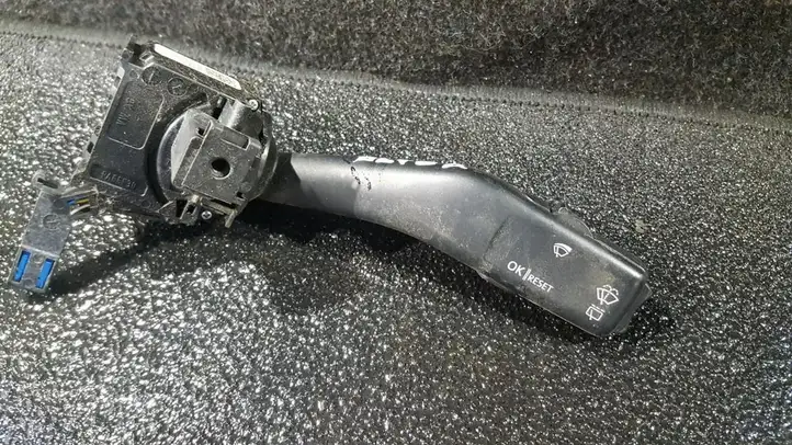 Seat Altea (2004 - 2009) 1k0953519a Переключатель стеклоочистителей — фото 1