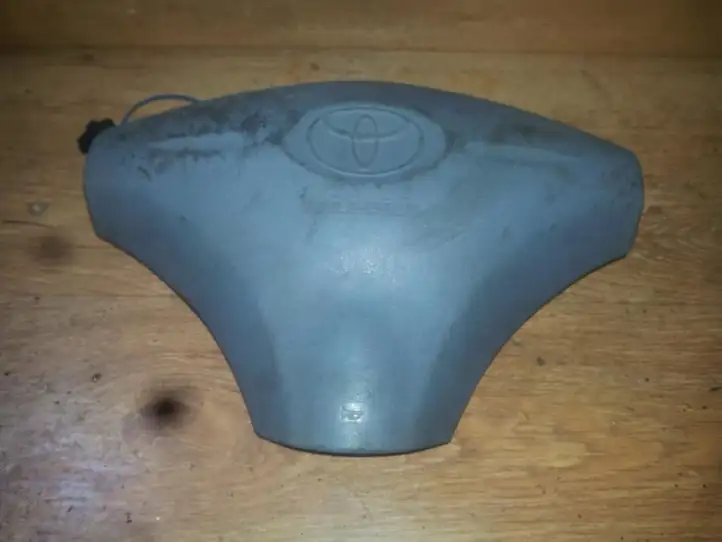 Toyota Yaris (1999 - 2003) Подушка безопасности руля — фото 1