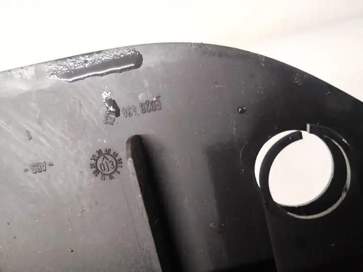 Opel Vectra C (2002 - 2005) e028434 Прочие детали салона — фото 3