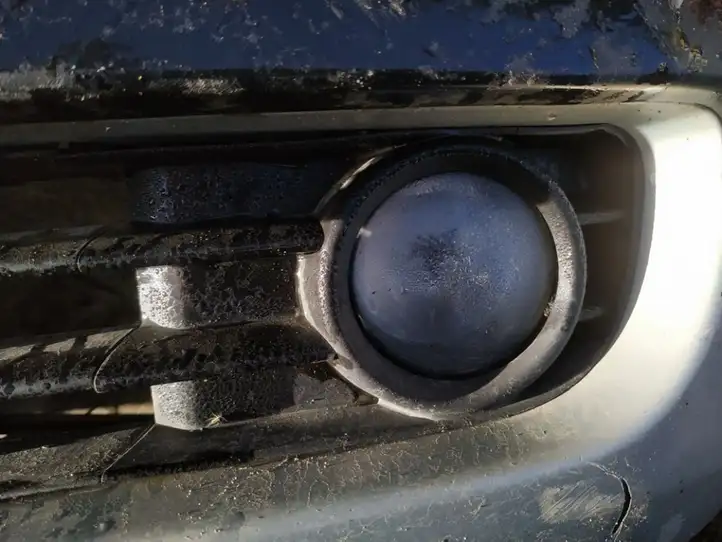 Renault Megane II (2002 - 2005) Нижняя решетка переднего бампера — фото 1