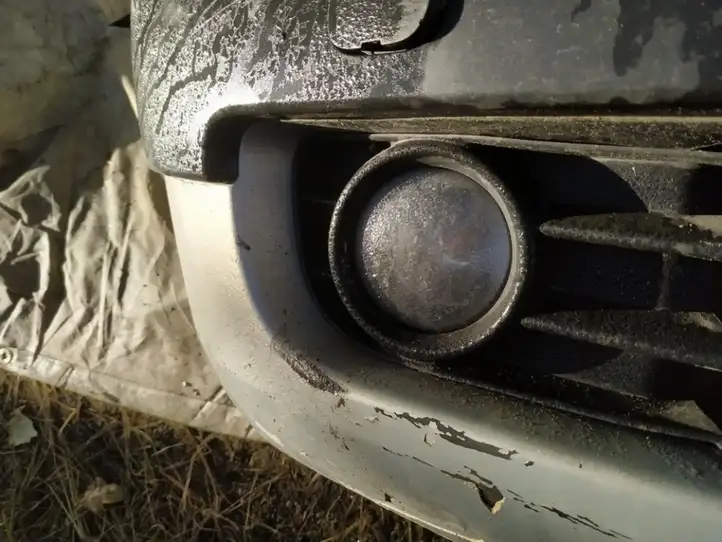 Renault Megane II (2002 - 2005) Нижняя решетка переднего бампера — фото 1