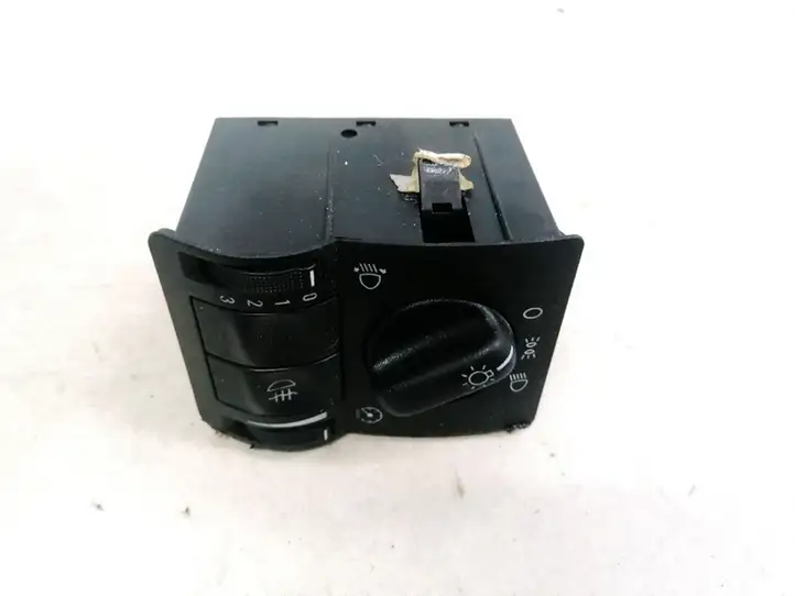 Opel Astra G (1998 - 2004) 09180774 Включатель фонарей — фото 1