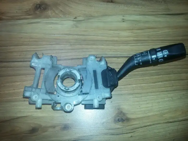 Mazda 626 (1999 - 2002) ge6v17b122 Переключатель стеклоочистителей — фото 1