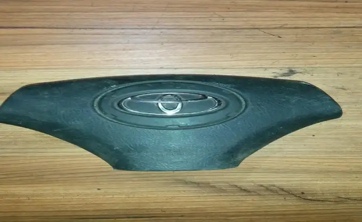 Toyota Corolla Verso E121 (2001 - 2004) 001238201 Подушка безопасности руля — фото 1