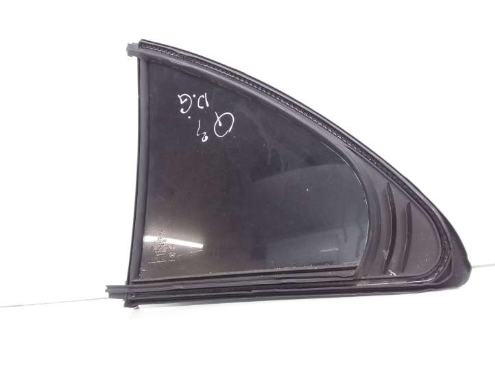 Mercedes-Benz E W211 (2002 - 2009)  A2117300255 Маленькое стекло 