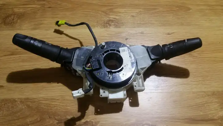 Nissan Primera (2001 - 2008) 25560av665 Контактное кольцо SRS — фото 1
