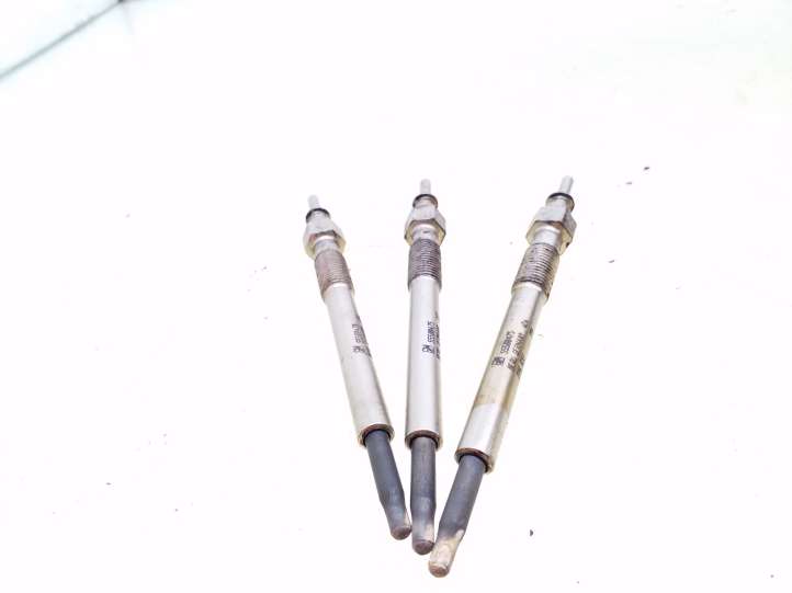 Opel Astra (2004 - 2009)  55588475 Свеча (свечи) накалывания