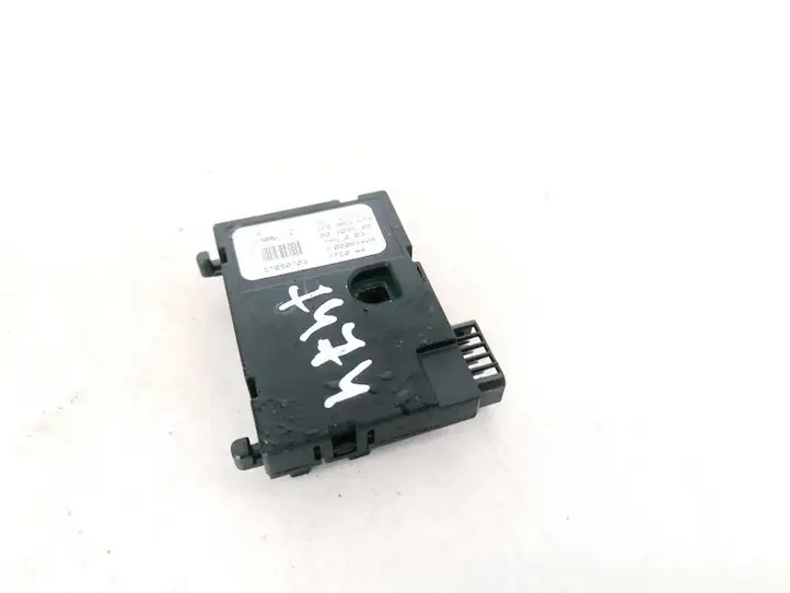 Audi A3/S3 8L (2000 - 2003) 1K0959654 Регулировка рулевой колонки — фото 2