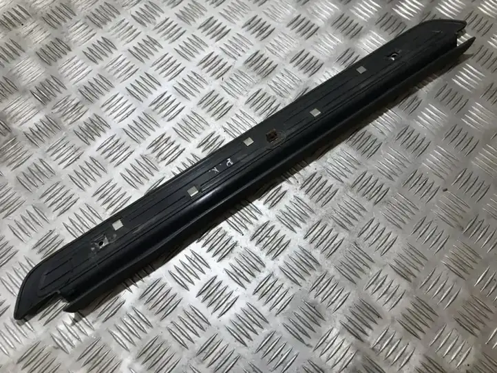 Volvo S40, V40 (2000 - 2004) 30818426 Внутренняя отделка переднего порога — фото 2