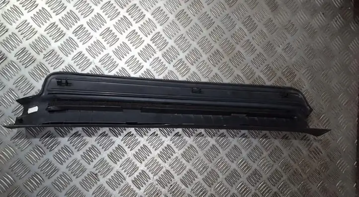 Toyota Avensis T250 (2006 - 2009) 6791305050 Внутренняя отделка переднего порога — фото 2