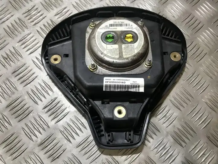 Fiat Stilo (2001 - 2010) df012600140 Подушка безопасности руля — фото 2