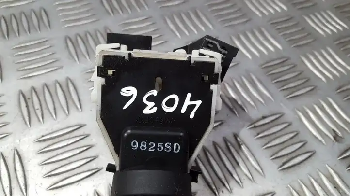 Nissan Qashqai (2006 - 2010) 9825SD Переключатель стеклоочистителей — фото 2