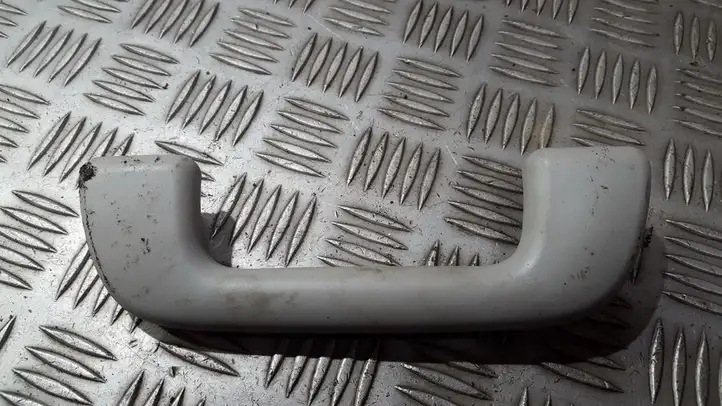 Toyota Auris 150 (2006 - 2012) 674838010 Потолочная ручка передняя — фото 1