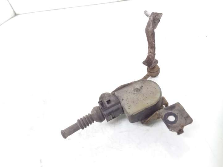 Volkswagen PASSAT B6 (2005 - 2010)  1T0907503 Датчик высоты (фар)