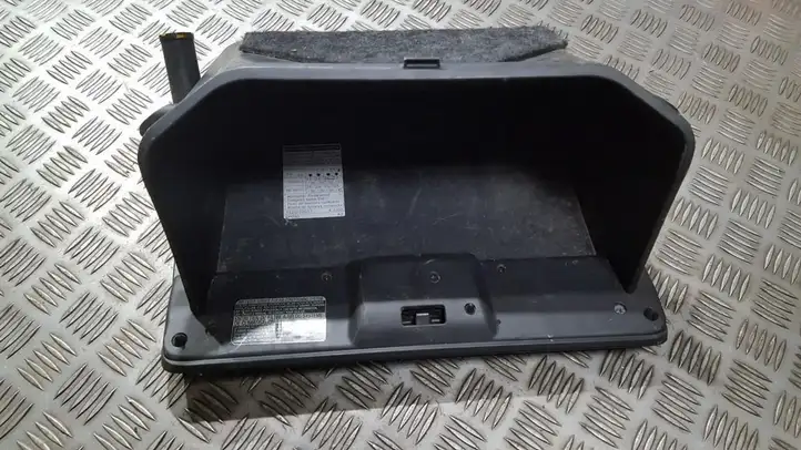 Toyota Corolla Verso AR10 (2004 - 2009) 555510f010 Вещевой ящик — фото 2