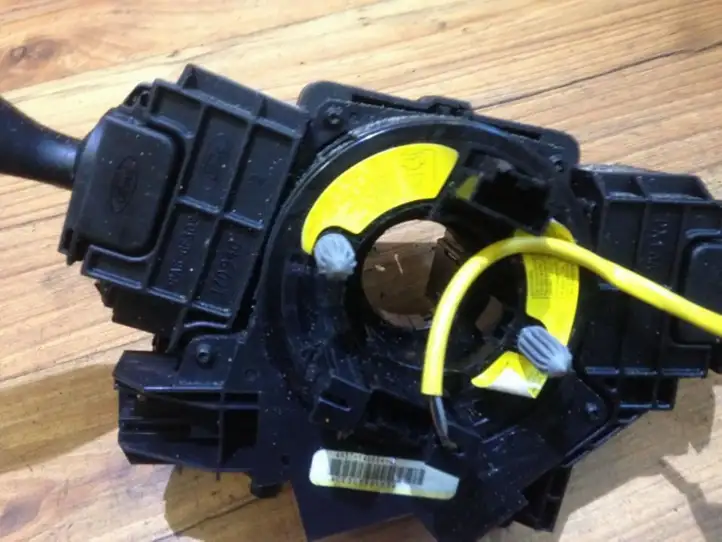 Ford Focus (2005 - 2008) 17d40 Контактное кольцо SRS — фото 1