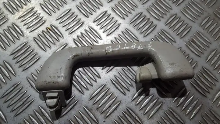 Toyota Corolla Verso E121 (2001 - 2004) 746313020 Потолочная ручка задняя — фото 1