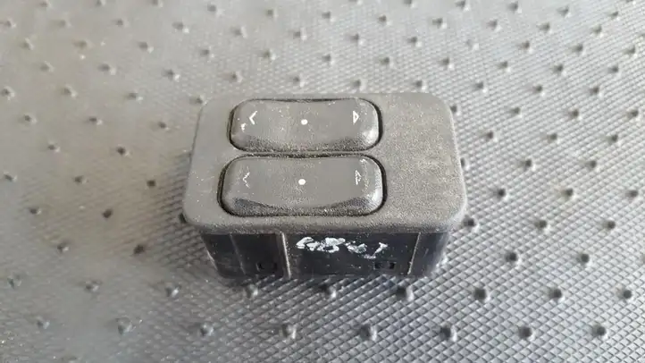 Opel Zafira A (1999 - 2003) 13363201 Блок кнопок стеклоподъемников — фото 1