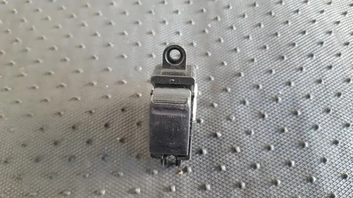 Nissan Almera (2000 - 2006) Блок кнопок стеклоподъемников — фото 1