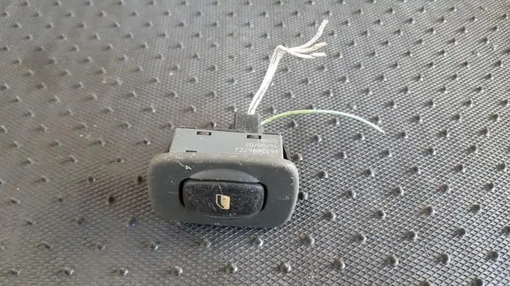 Citroen C5 (2004 - 2008) 115605326 Блок кнопок стеклоподъемников — фото 1