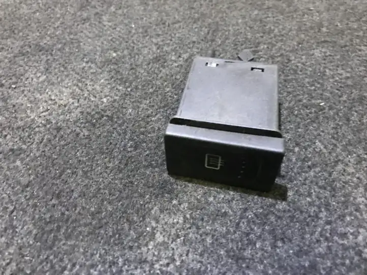 Volkswagen PASSAT B5.5 (2001 - 2005) 3b0959621c Кнопка обогрева стекла — фото 1