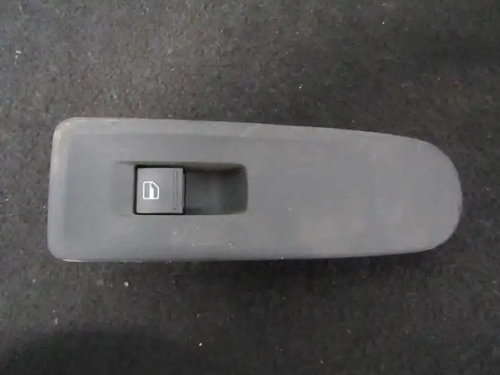 Volkswagen Golf VI (2009 - 2013) 5K0867256 Кнопка стеклоподъемников — фото 1