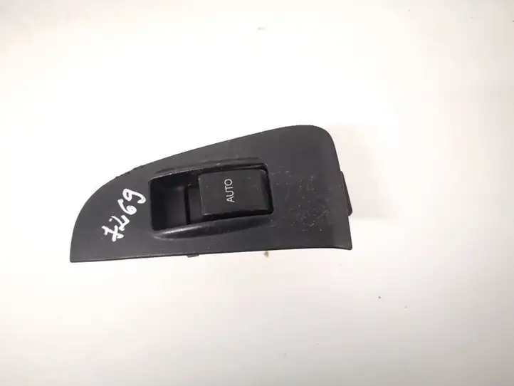 Toyota Avensis T250 (2003 - 2006) 7427205020 Блок кнопок стеклоподъемников — фото 1