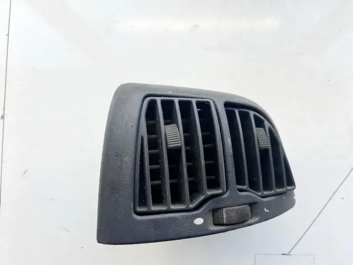 Fiat Ducato (2002 - 2006) ls130422502 Центральный воздушный дефлектор — фото 1