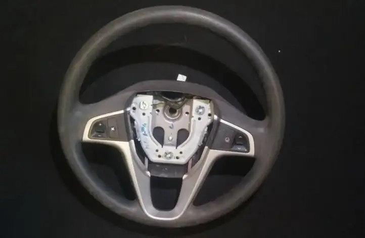 Hyundai i20 (PB PBT) (2008 - 2012) Руль — фото 1
