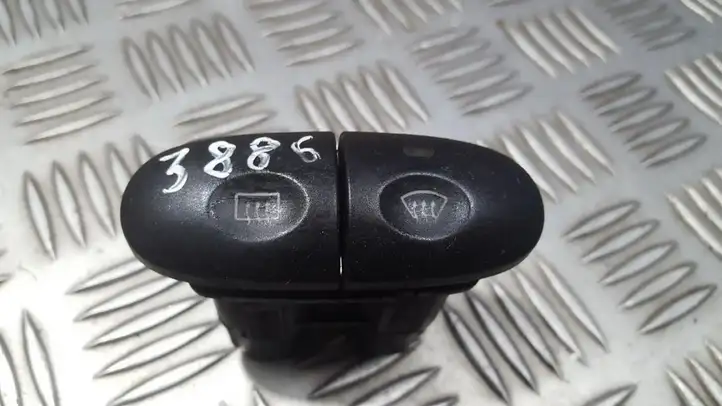 Ford Mondeo MK II (1996 - 2000) 97BG18K574AC Кнопка обогрева стекла — фото 1
