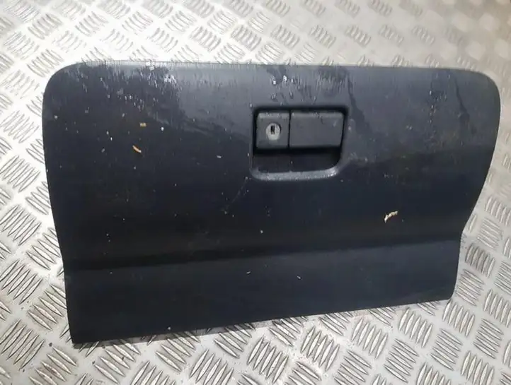 Toyota RAV 4 (XA20) (2000 - 2005) 5555042030 Вещевой ящик — фото 2
