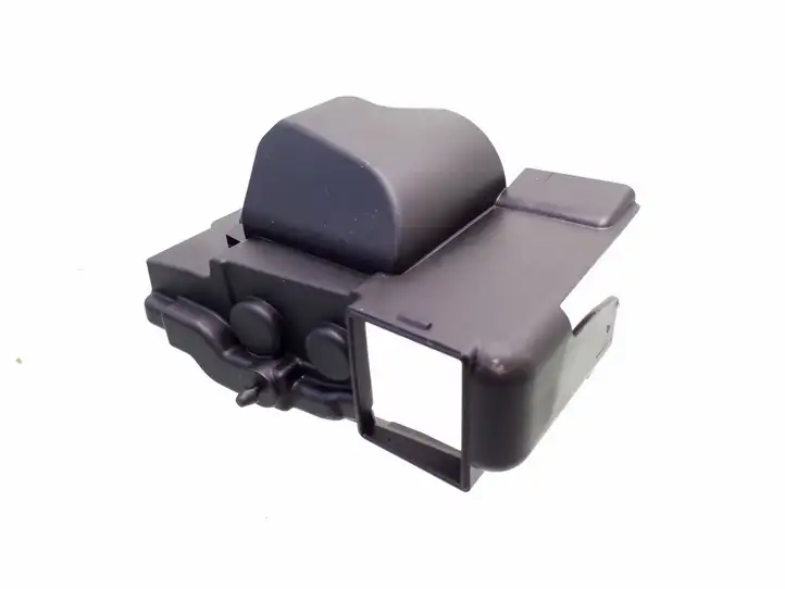 BMW 5 G30 G31 (2016 - )  8793045 Другая деталь отсека двигателя